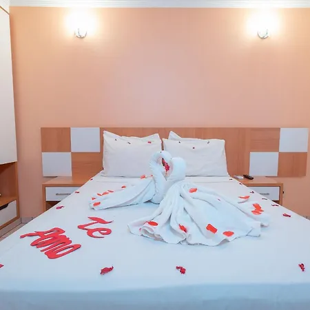 Diroma Fiori Apartment Caldas Novas Exterior photo